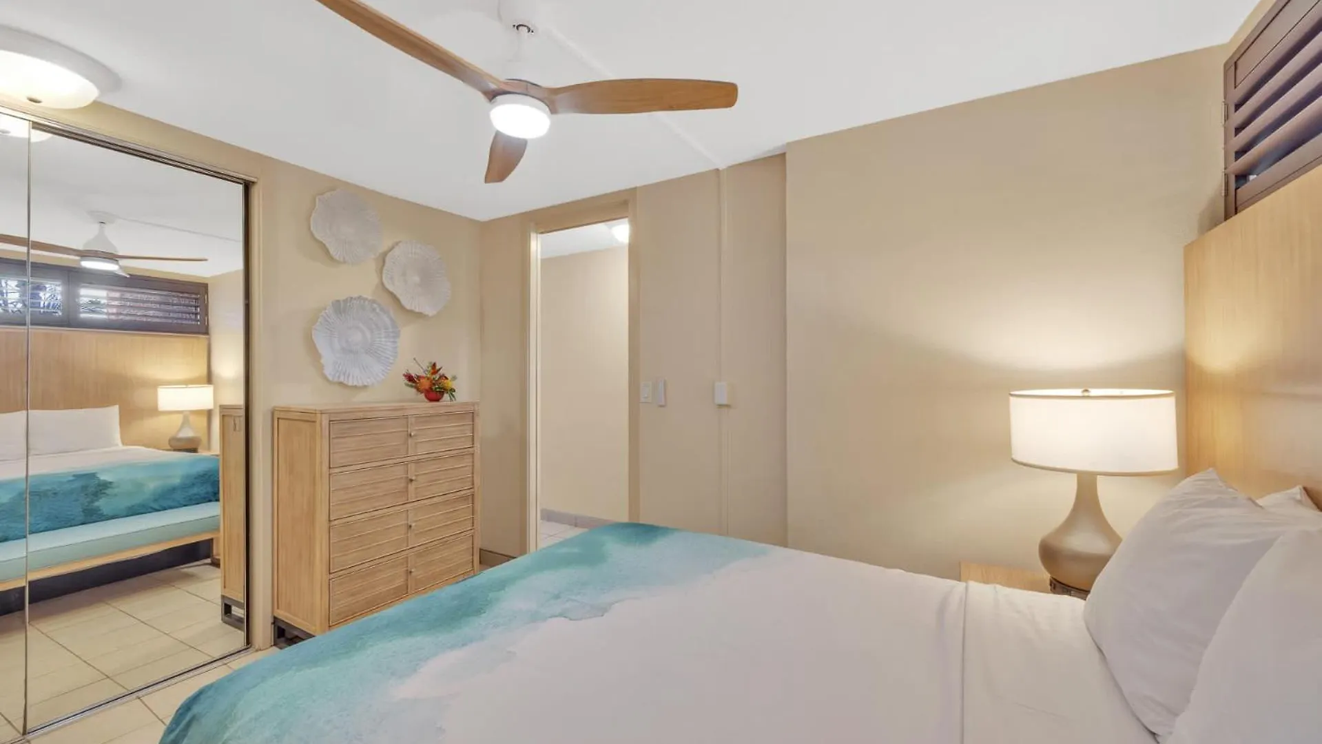 Kuleana Club #712 Oceanfront - 1 Bedroom & 1 Bathroom - 2Nd Floor Kahana